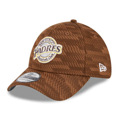 San Diego Padres New Era 2025 MLB Clubhouse 39THIRTY Flex Hat - MLB Hats