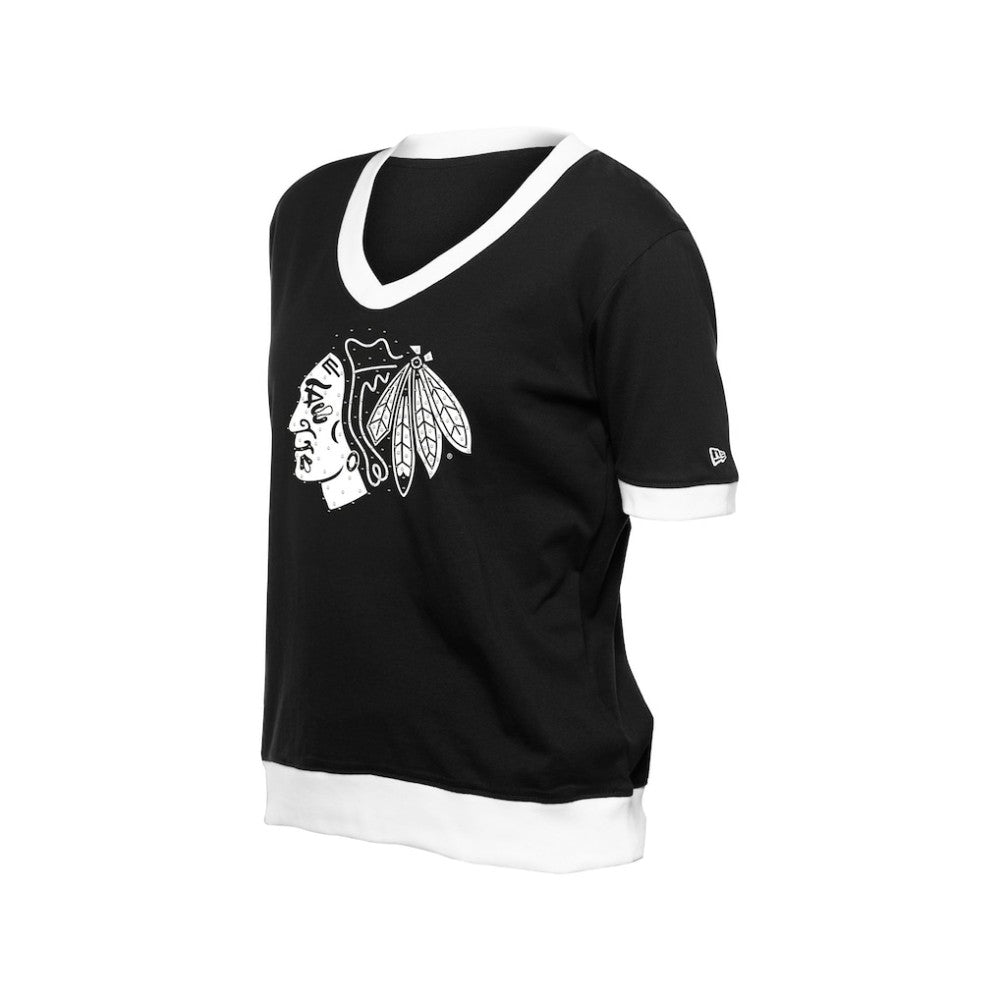 Chicago Blackhawks New Era Women's Game Day Rhinestuds T-Shirt -  NHL T-shirts