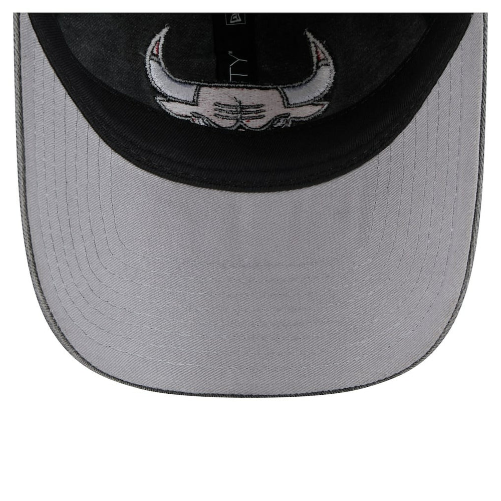 Black Chicago Bulls Pigment Dyed 9TWENTY Adjustable Hat | NBA