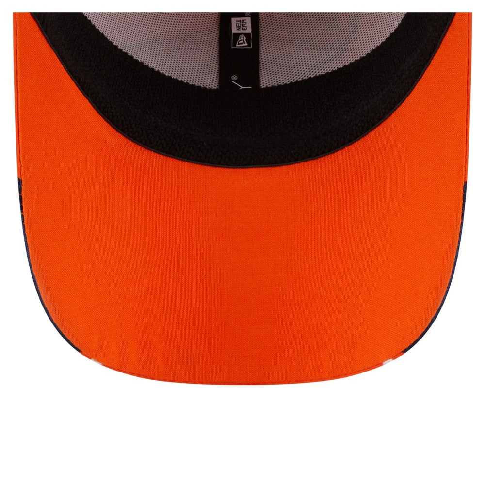 Denver Broncos Game Day Linear 39THIRTY Flex Hat | NFL New