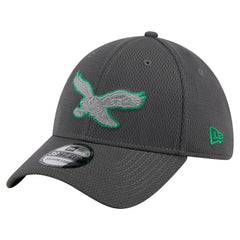 Philadelphia Eagles Throwback Logo Main 39THIRTY Flex Hat | NFL Sale