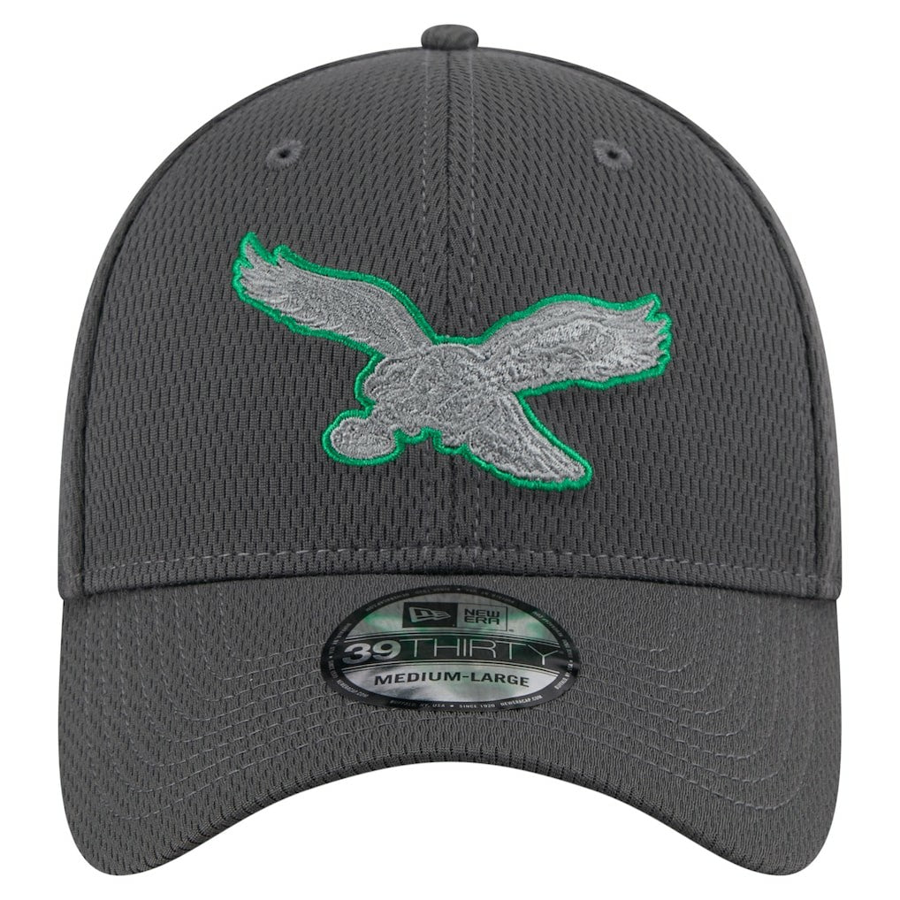 Philadelphia Eagles Throwback Logo Main 39THIRTY Flex Hat | NFL Sale