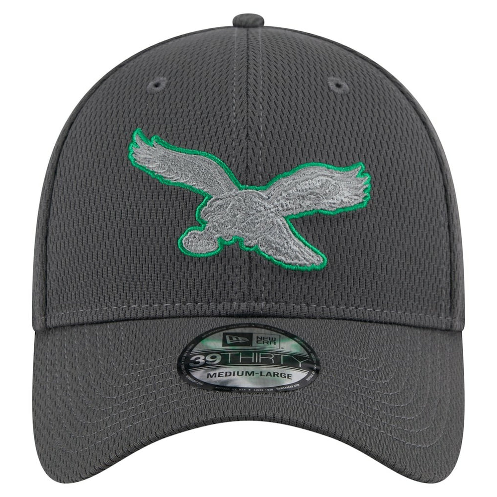 Philadelphia Eagles Throwback Logo Main 39THIRTY Flex Hat | NFL Sale