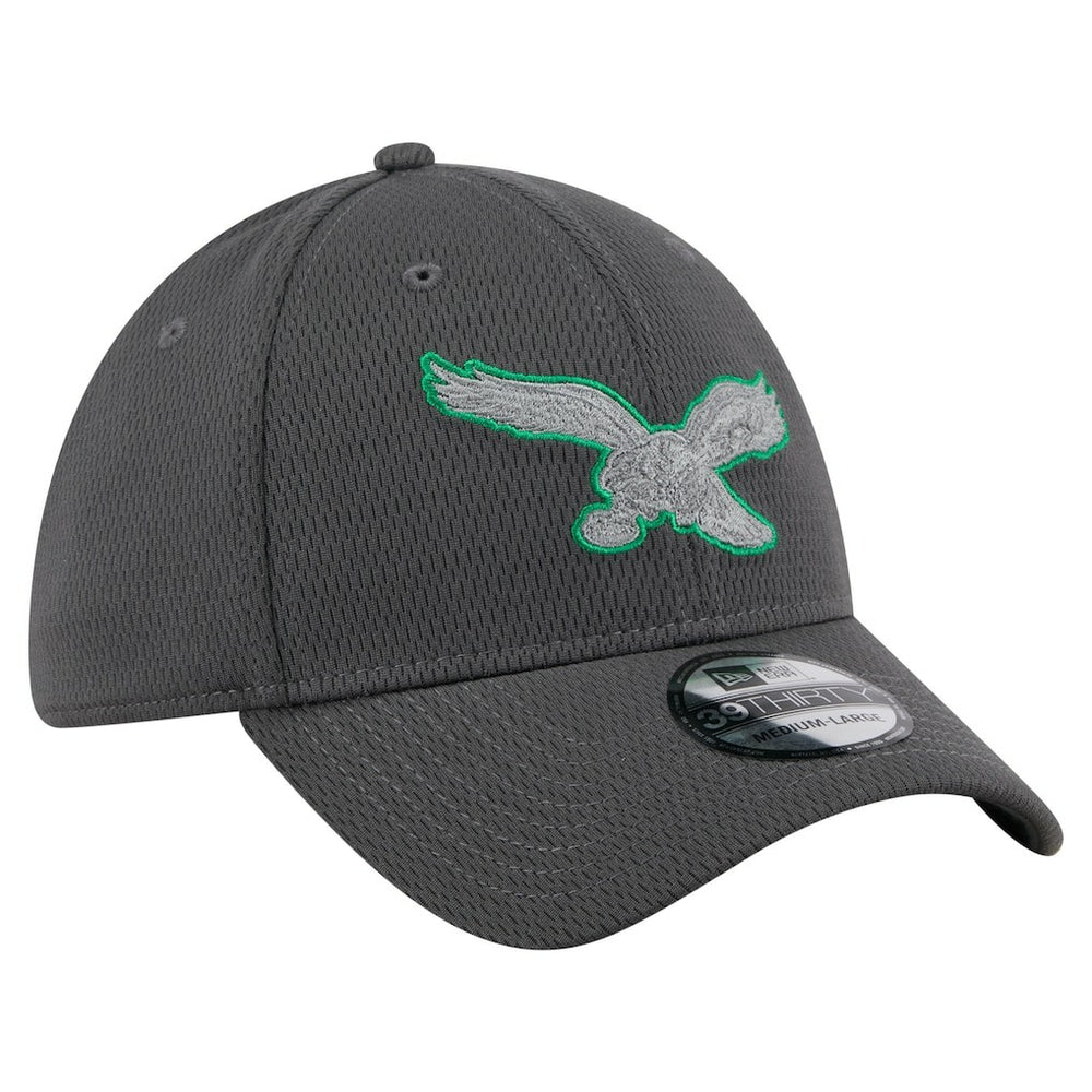 Philadelphia Eagles Throwback Logo Main 39THIRTY Flex Hat | NFL Sale
