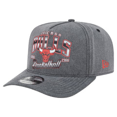 Charcoal Chicago Bulls Throwback Washed Pre-Curved 9FIFTY Snapback Hat | NBA