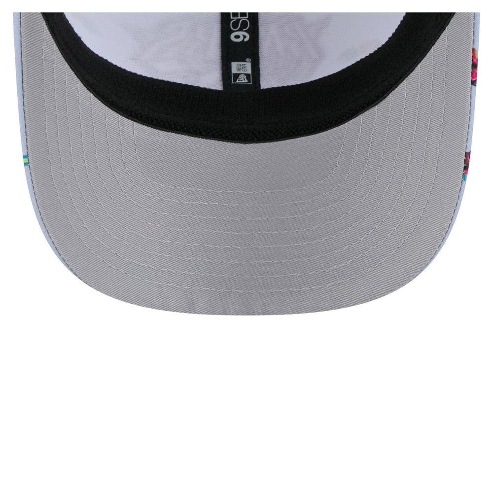 Light Blue/Gray New York Knicks Adventure Aloha Pattern 9SEVENTY Stretch-Snap Hat | NBA