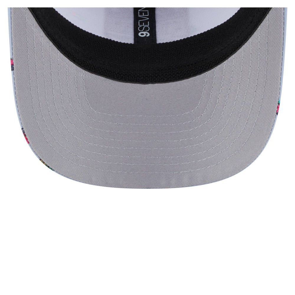 Light Blue/Gray Sacramento Kings Adventure Aloha Pattern 9SEVENTY Stretch-Snap Hat | NBA