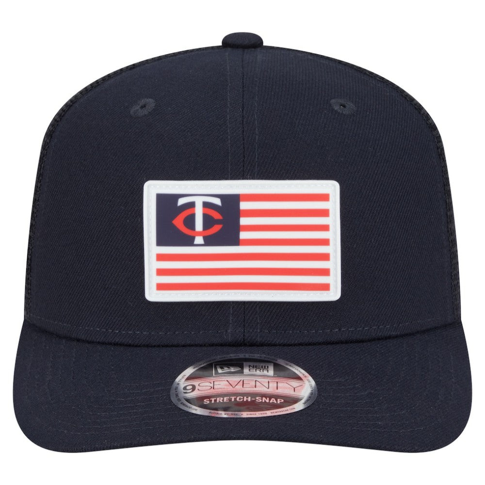 Minnesota Twins New Era Flag 9SEVENTY Stretch-Snap Hat - MLB Hats