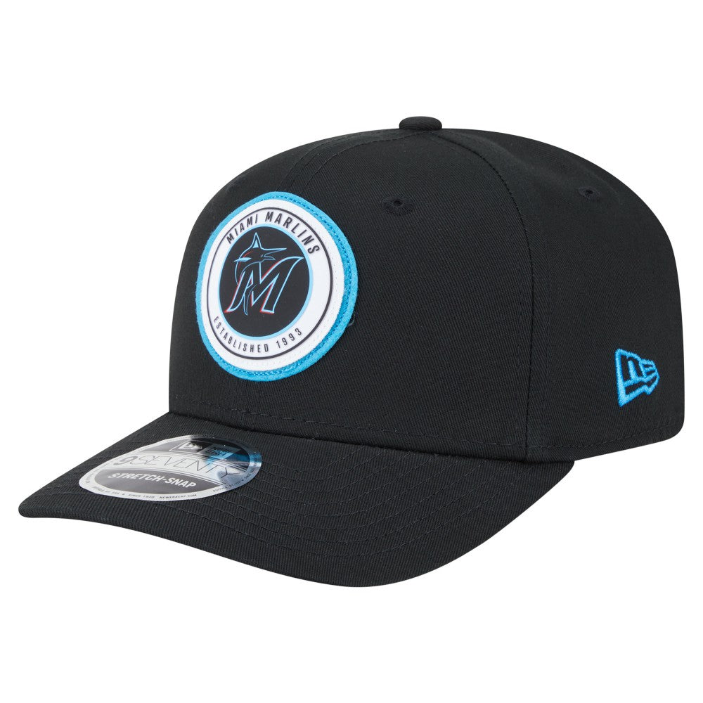 Miami Marlins New Era Circle Patch 9SEVENTY Stretch-Snap Hat - MLB Hats