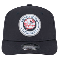 New York Yankees New Era Circle Patch 9SEVENTY Stretch-Snap Hat - MLB Hats