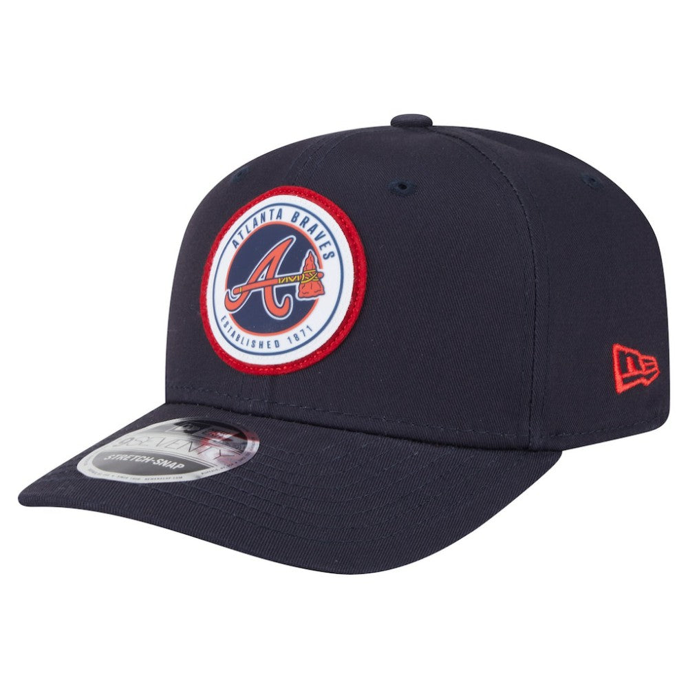 Atlanta Braves New Era Circle Patch 9SEVENTY Stretch-Snap Hat - MLB Hats