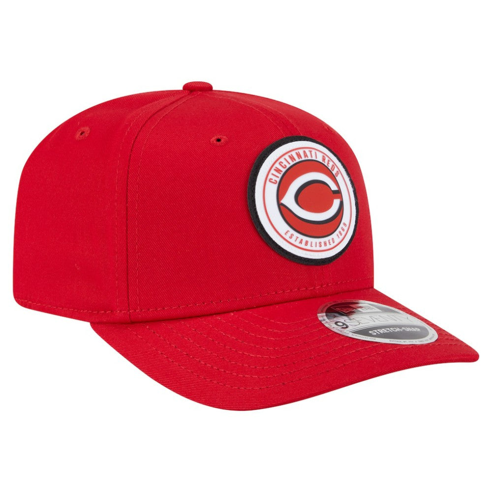 Cincinnati Reds New Era Circle Patch 9SEVENTY Stretch-Snap Hat - MLB Hats