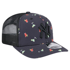New York Yankees New Era Adventure Drinks Pattern 9SEVENTY Stretch-Snap Hat - MLB Hats