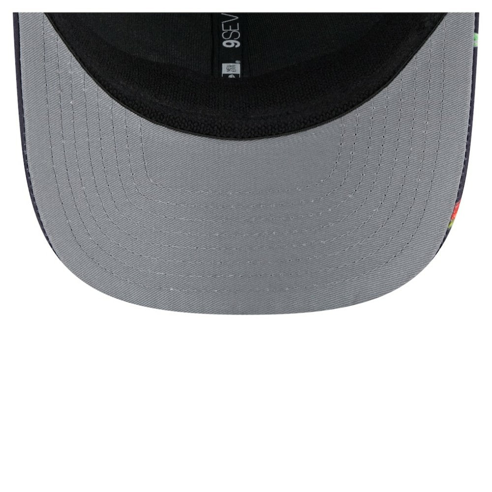 Atlanta Braves New Era Adventure Drinks Pattern 9SEVENTY Stretch-Snap Hat - MLB Hats