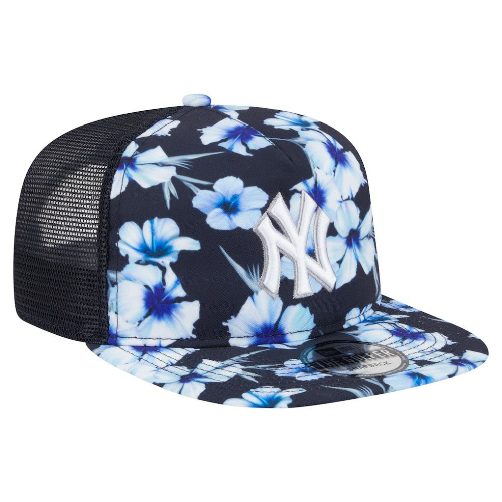 New York Yankees New Era Adventure Pattern Golfer Trucker Snapback Hat - MLB Hats