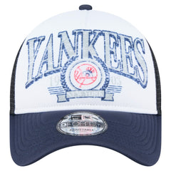 New York Yankees New Era Distressed 9FORTY A-Frame Adjustable Trucker Hat - MLB Hats