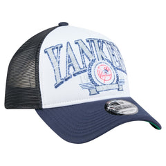 New York Yankees New Era Distressed 9FORTY A-Frame Adjustable Trucker Hat - MLB Hats