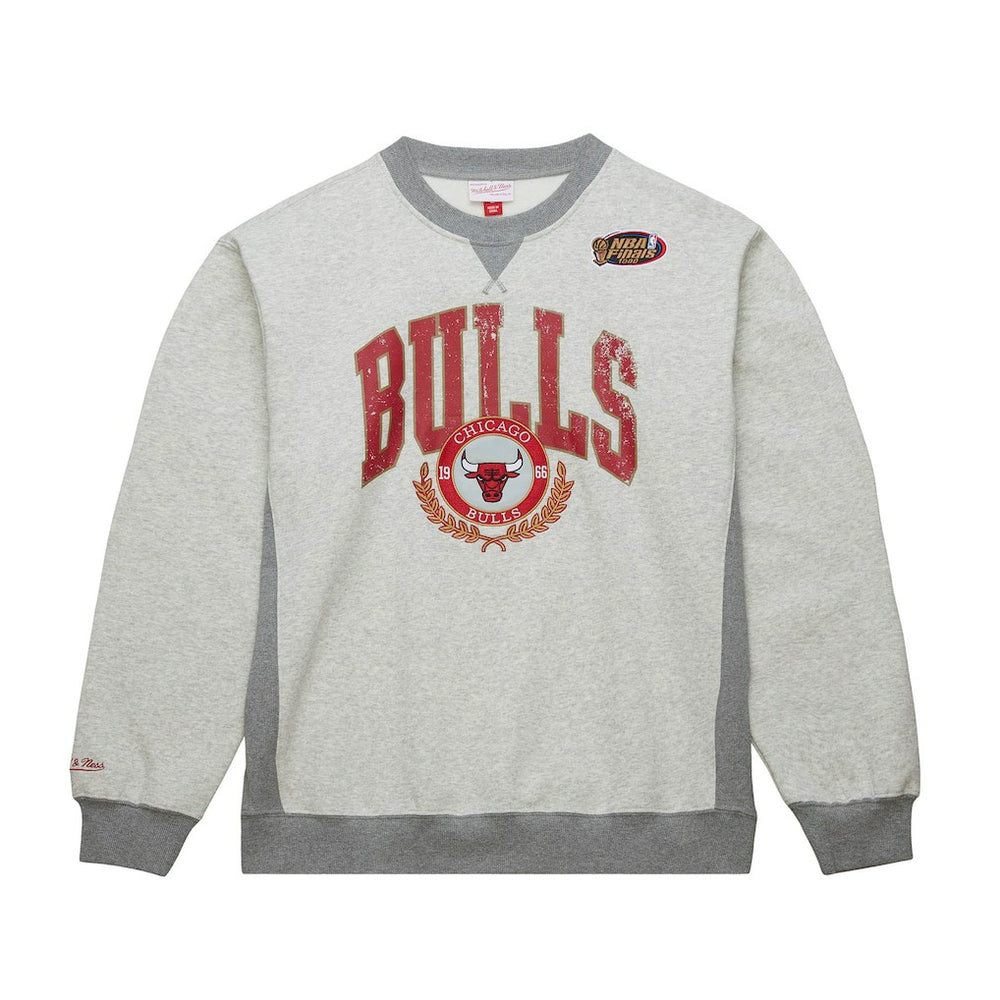 Heather Gray Chicago Bulls Vintage Logo Pullover Sweatshirt | NBA