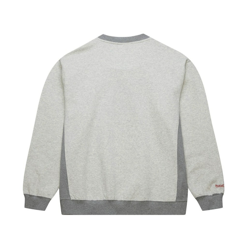 Heather Gray Chicago Bulls Vintage Logo Pullover Sweatshirt | NBA