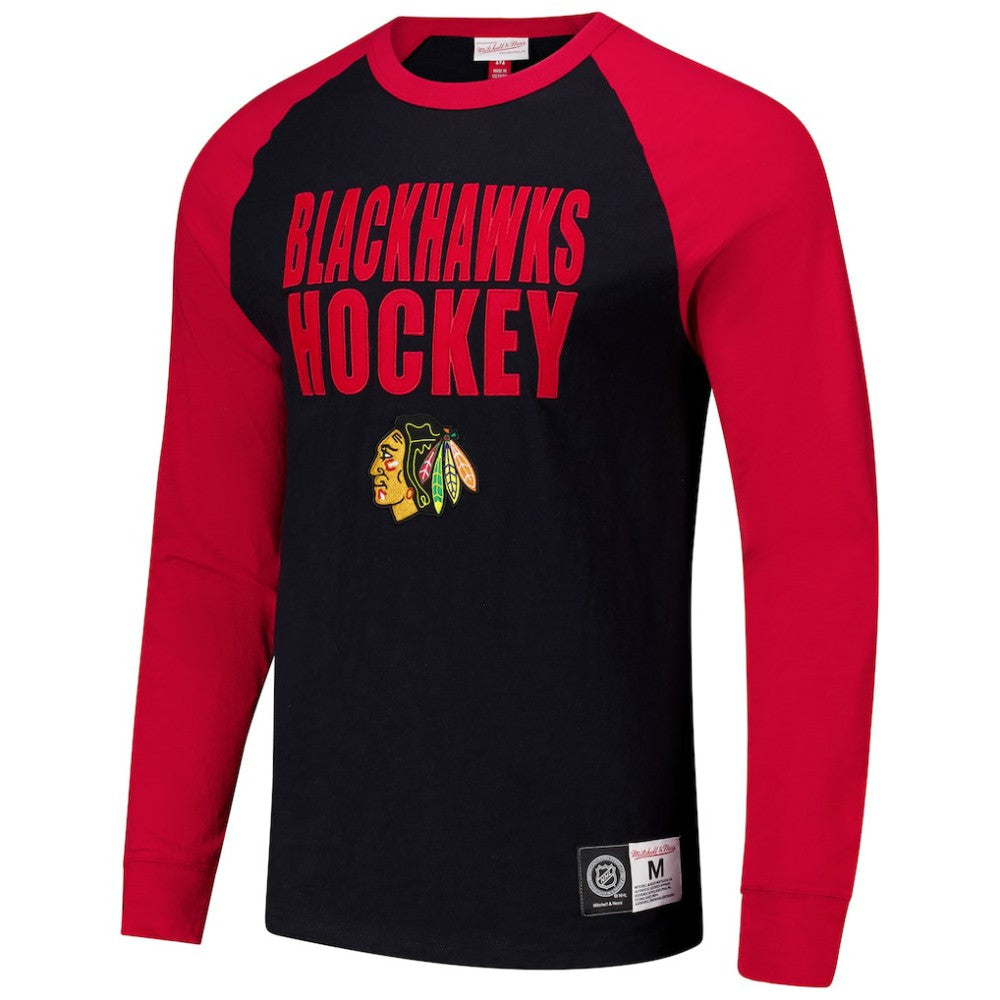 Chicago Blackhawks Mitchell & Ness Legendary Slub Raglan Long Sleeve T-Shirt -  NHL T-shirts