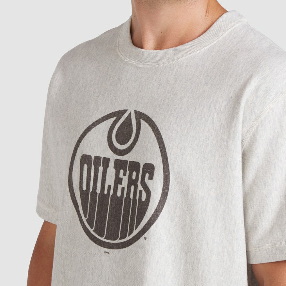Edmonton Oilers Fanatics Made in Canada T-Shirt -  NHL T-shirts