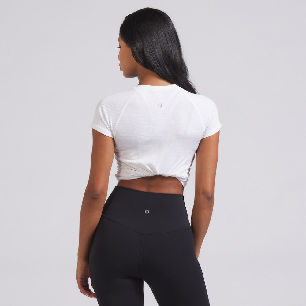 Boston Bruins lululemon Women's Swiftly Tech Short-Sleeve Shirt 2.0 -  NHL
