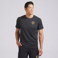 Boston Bruins lululemon Metal Vent Tech Short-Sleeve Shirt -  NHL