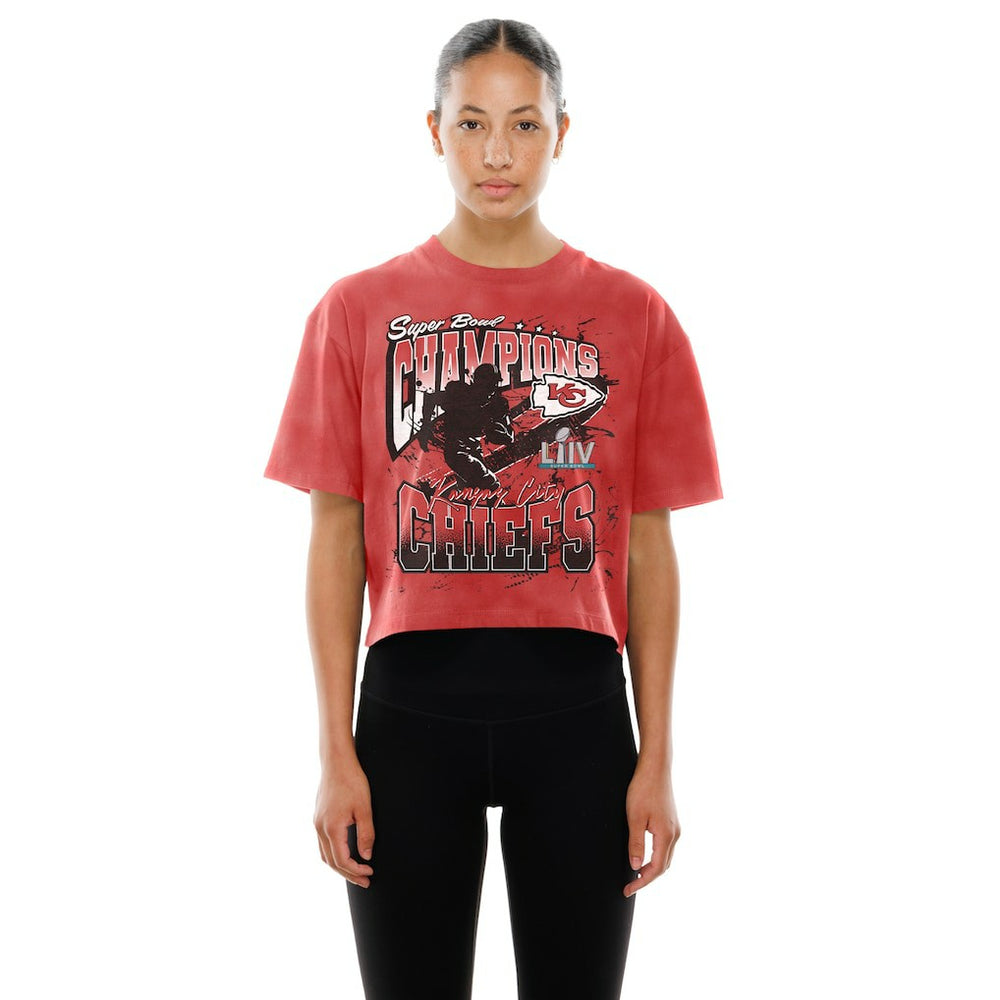 Kansas City Chiefs Women's Cropped Boxy Sport Classics Mineral Wash T-Shirt | NFL Sale