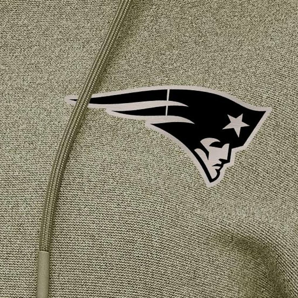 New England Patriots Antigua Women's Justice Pullover Hoodie | NFL Sale