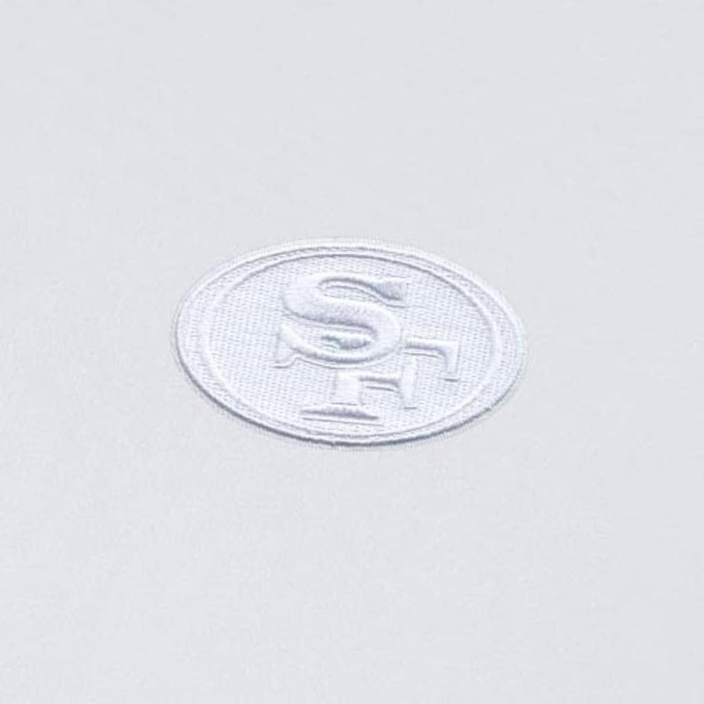 San Francisco 49ers Antigua Intent Quarter-Zip Top | NFL US