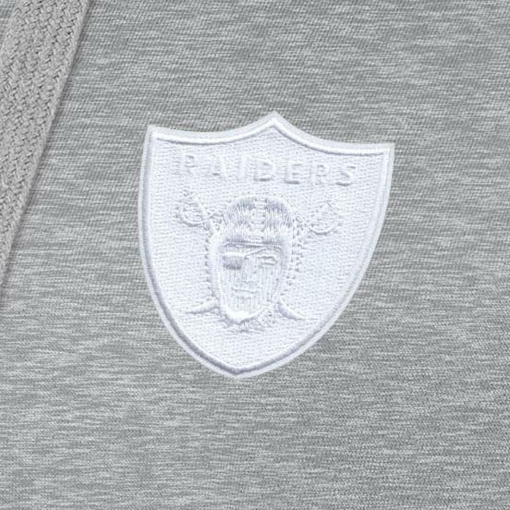 Las Vegas Raiders Antigua Women's Victory Pullover Hoodie | NFL US