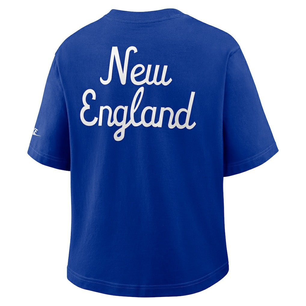 New England Patriots Women's Rewind Pocket Boxy T-Shirt | NFL Sale