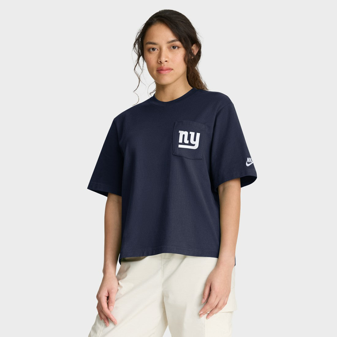 New York Giants Women's Rewind Pocket Boxy T-Shirt | NFL Online
