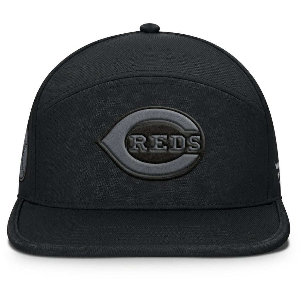 Cincinnati Reds Fanatics Platoon Snapback Hat - MLB Hats