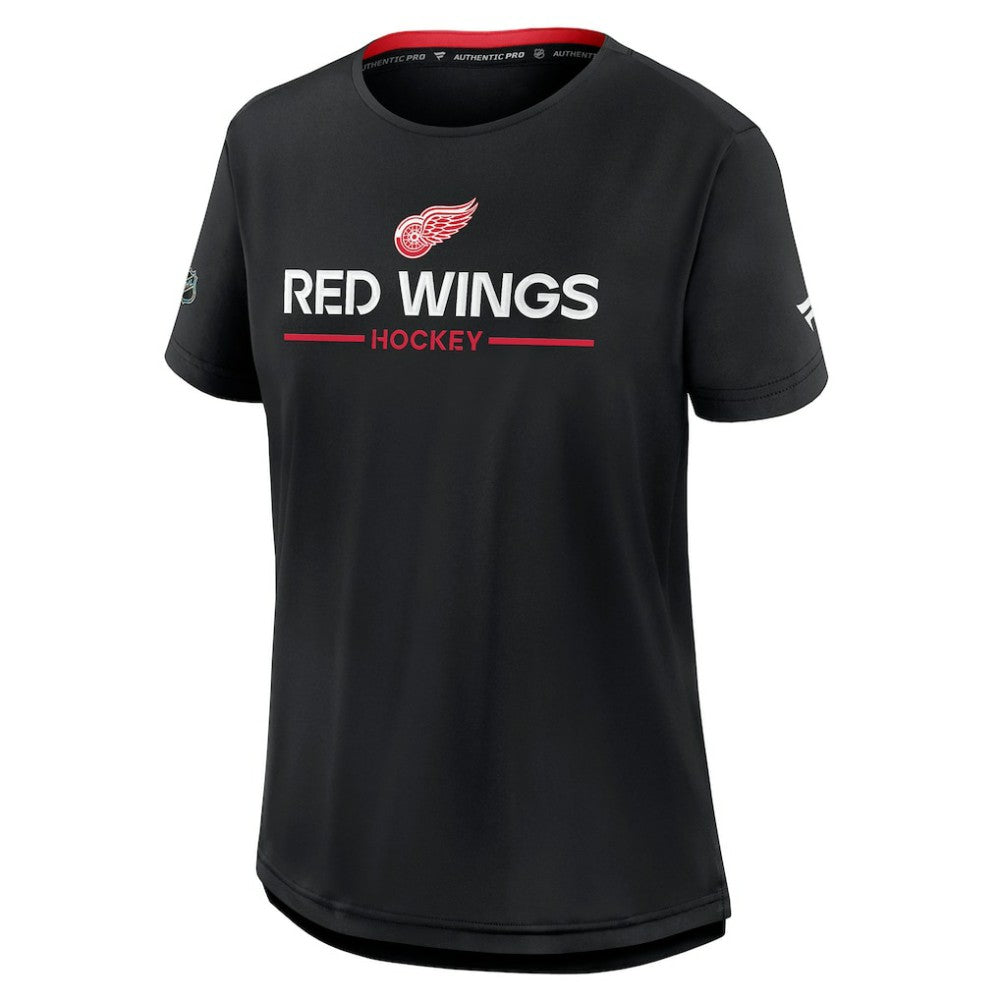 Detroit Red Wings Fanatics Women's Authentic Pro Rink Tech T-Shirt -  NHL T-shirts