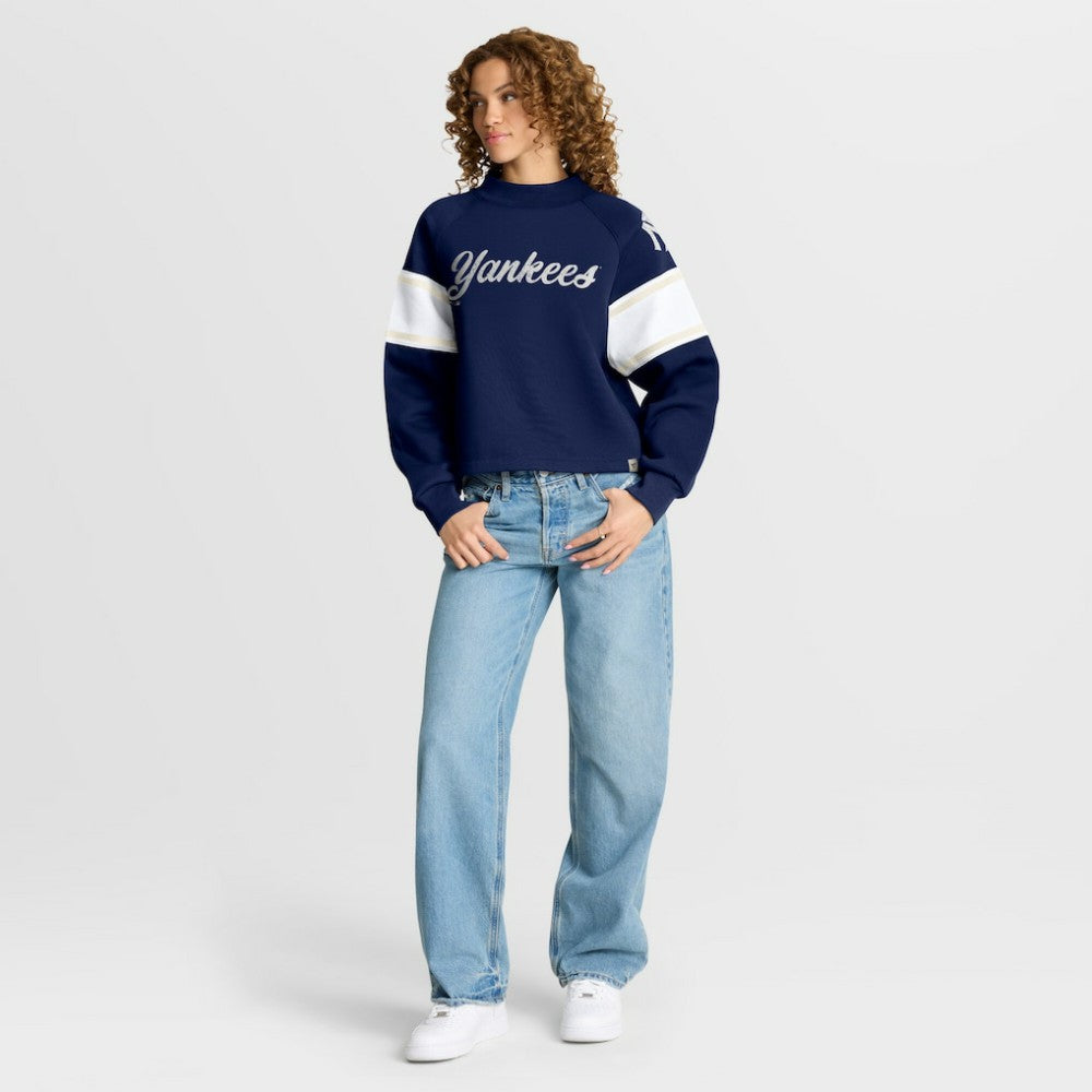 New York Yankees Fanatics Women's Oversized Toss Sweep Raglan Pullover Sweatshirt - MLB Pullover