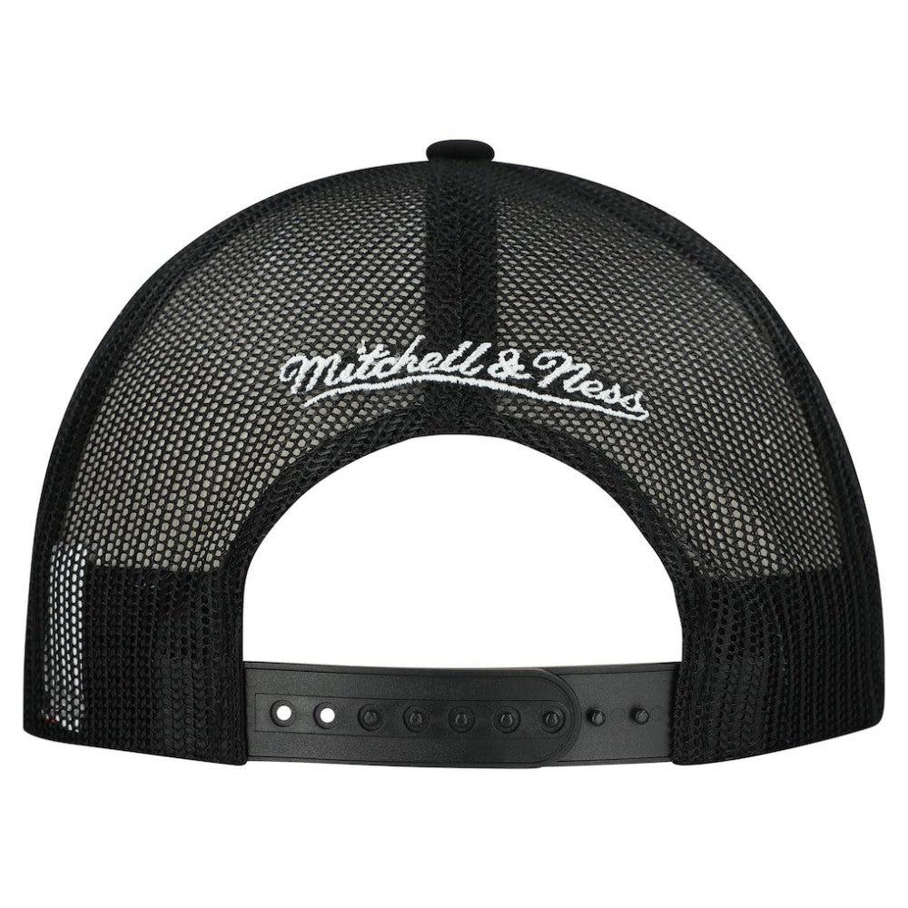 Chicago Blackhawks Mitchell & Ness Gridlock Trucker Adjustable Hat -  NHL Hats