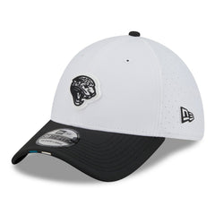 Jacksonville Jaguars 2025 NFL Training Camp Throwback Logo 39THIRTY Flex Hat | NFL Sale