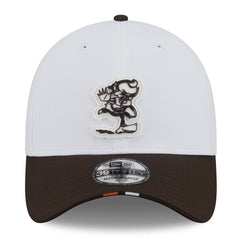 Cleveland Browns 2025 NFL Training Camp Throwback Logo 39THIRTY Flex Hat | NFL US