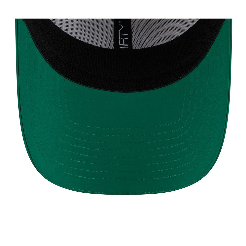 Philadelphia Eagles 2025 NFL Training Camp Throwback Logo 39THIRTY Flex Hat | NFL Outlet