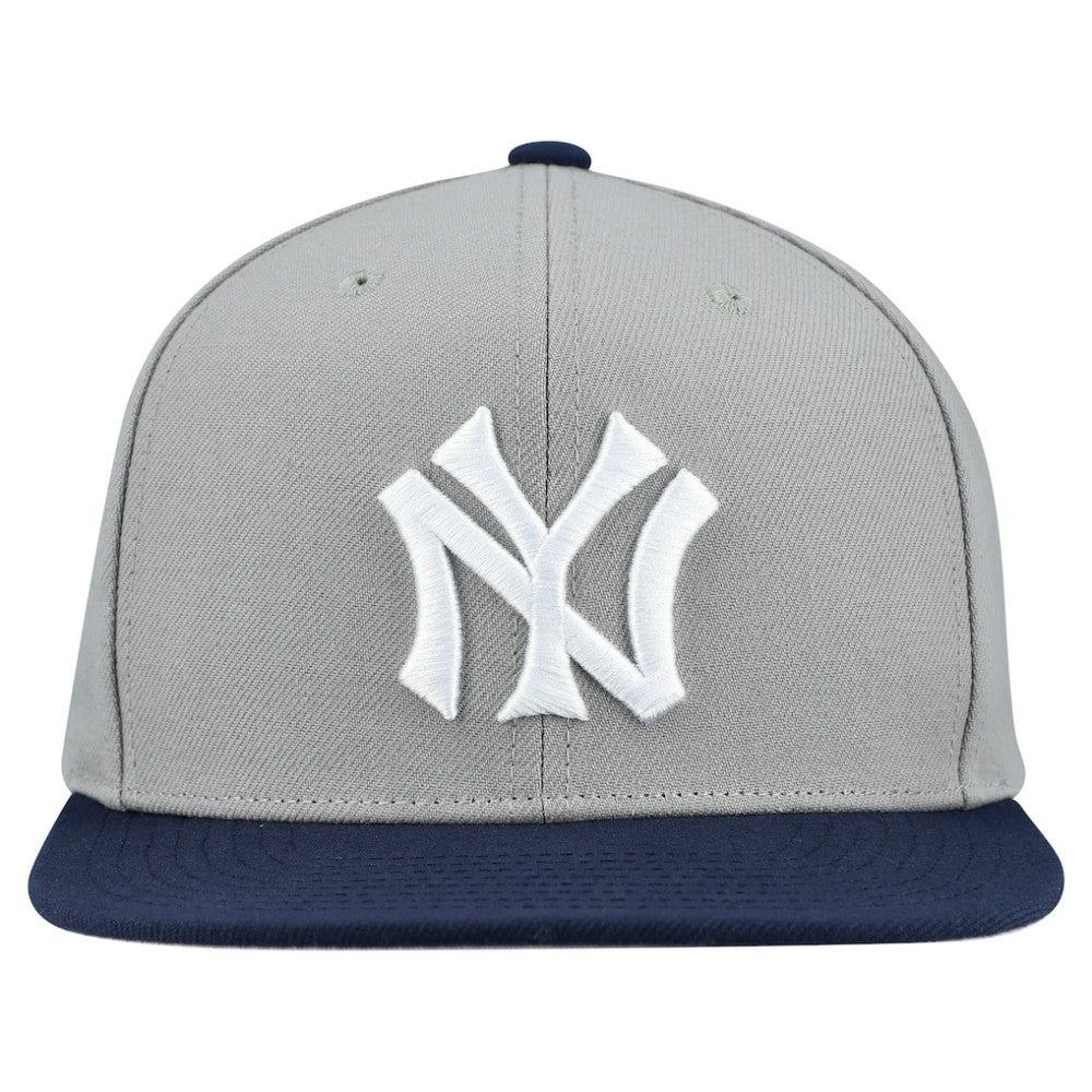 New York Yankees Mitchell & Ness Cooperstown Collection Basic Flip Snapback Hat - MLB Hats