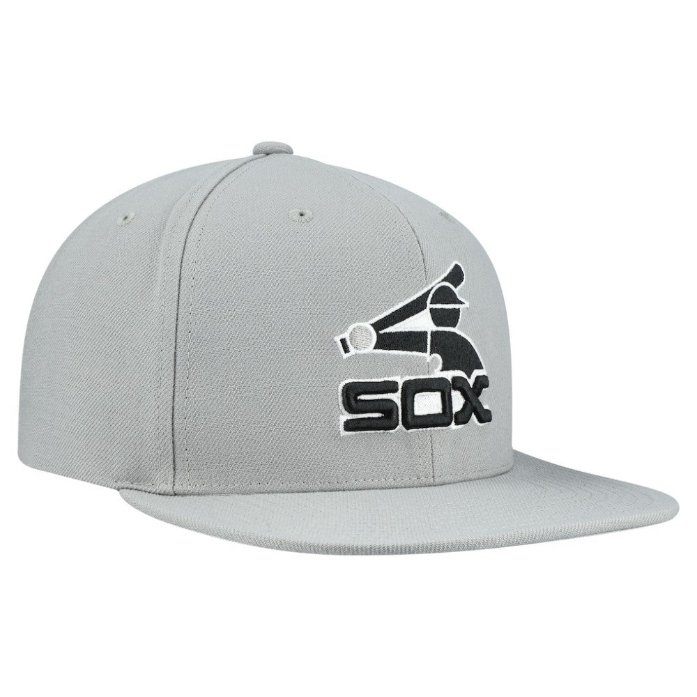 Chicago White Sox Mitchell & Ness Cooperstown Collection Basic Flip Snapback Hat - MLB Hats