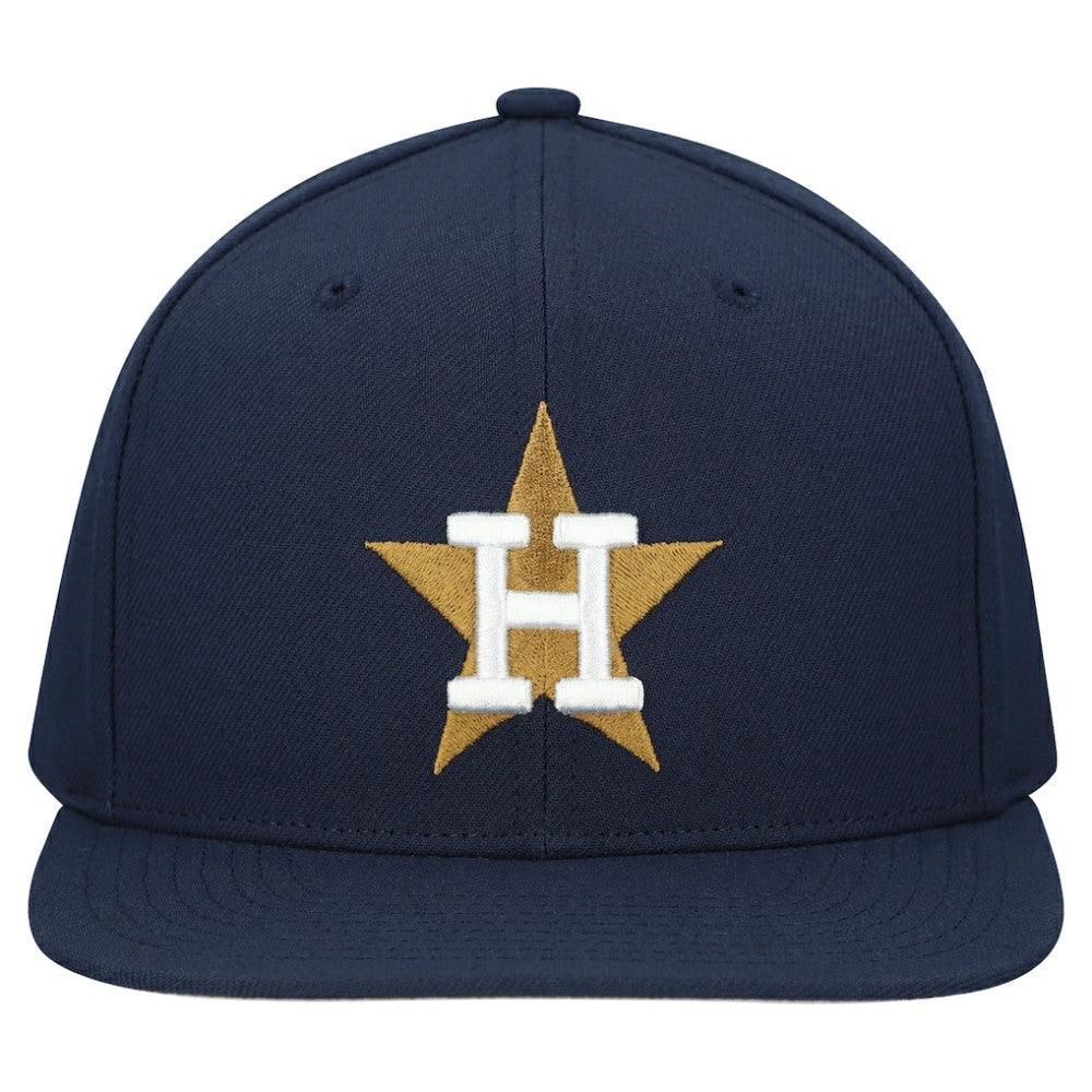 Houston Astros Mitchell & Ness Cooperstown Collection Basic Flip Snapback Hat - MLB Hats