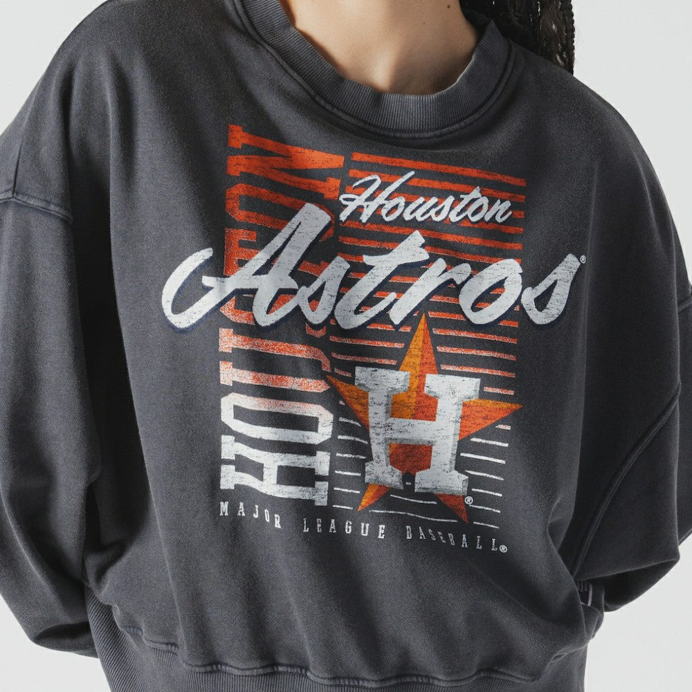 Houston Astros New Era Women's Boxy Mineral Wash Dolmen Sleeve Cropped Sweatshirt - MLB Sweatshirts