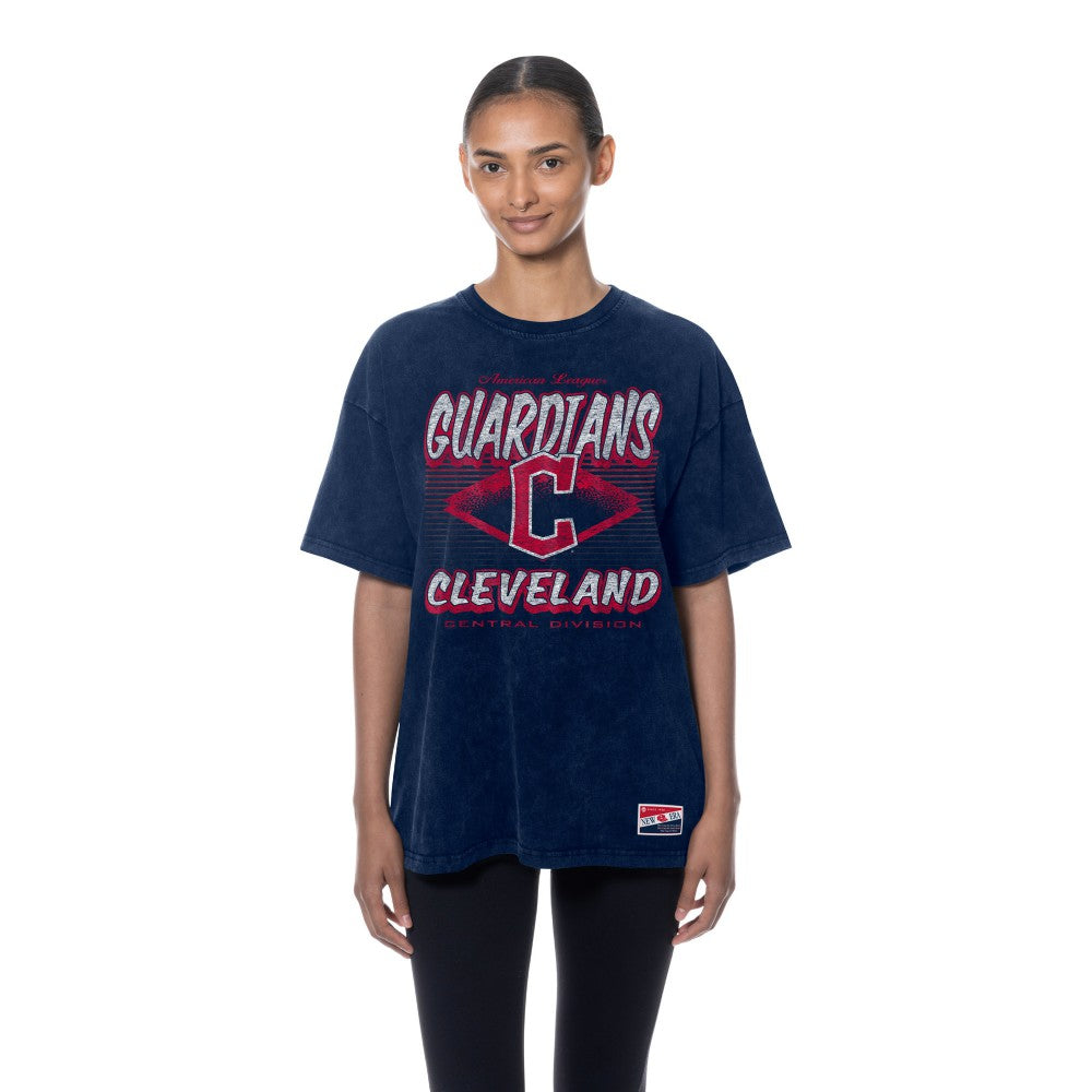 Cleveland Guardians New Era Women's Mineral Wash Oversized T-Shirt - MLB T-shirts