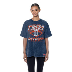 Detroit Tigers New Era Women's Mineral Wash Oversized T-Shirt - MLB T-shirts
