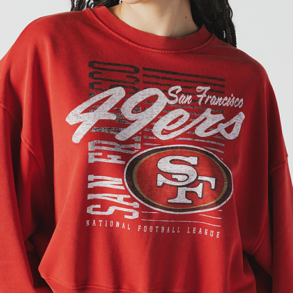 San Francisco 49ers Women's Oversized Throwback Mineral Wash Crew Neck Sweatshirt | NFL Sale