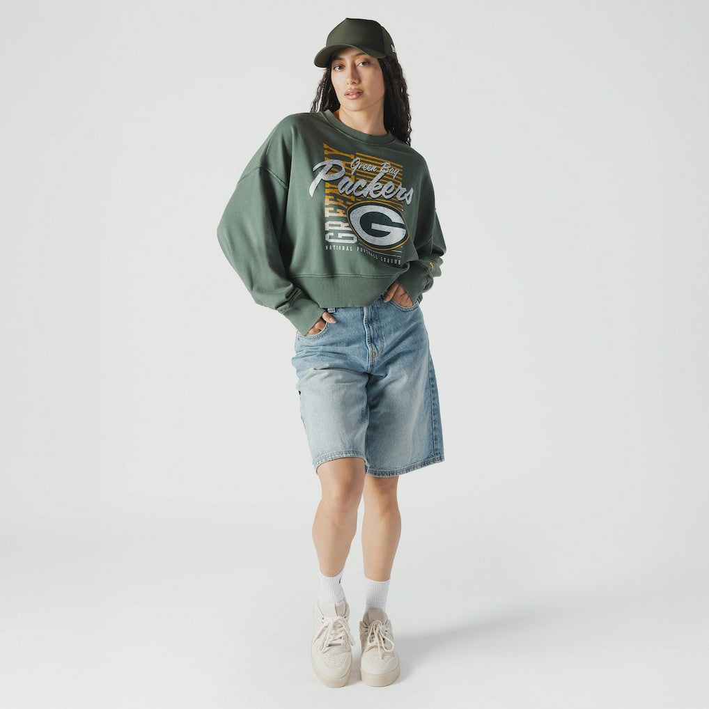 Green Bay Packers Women's Oversized Throwback Mineral Wash Crew Neck Sweatshirt | NFL Outlet