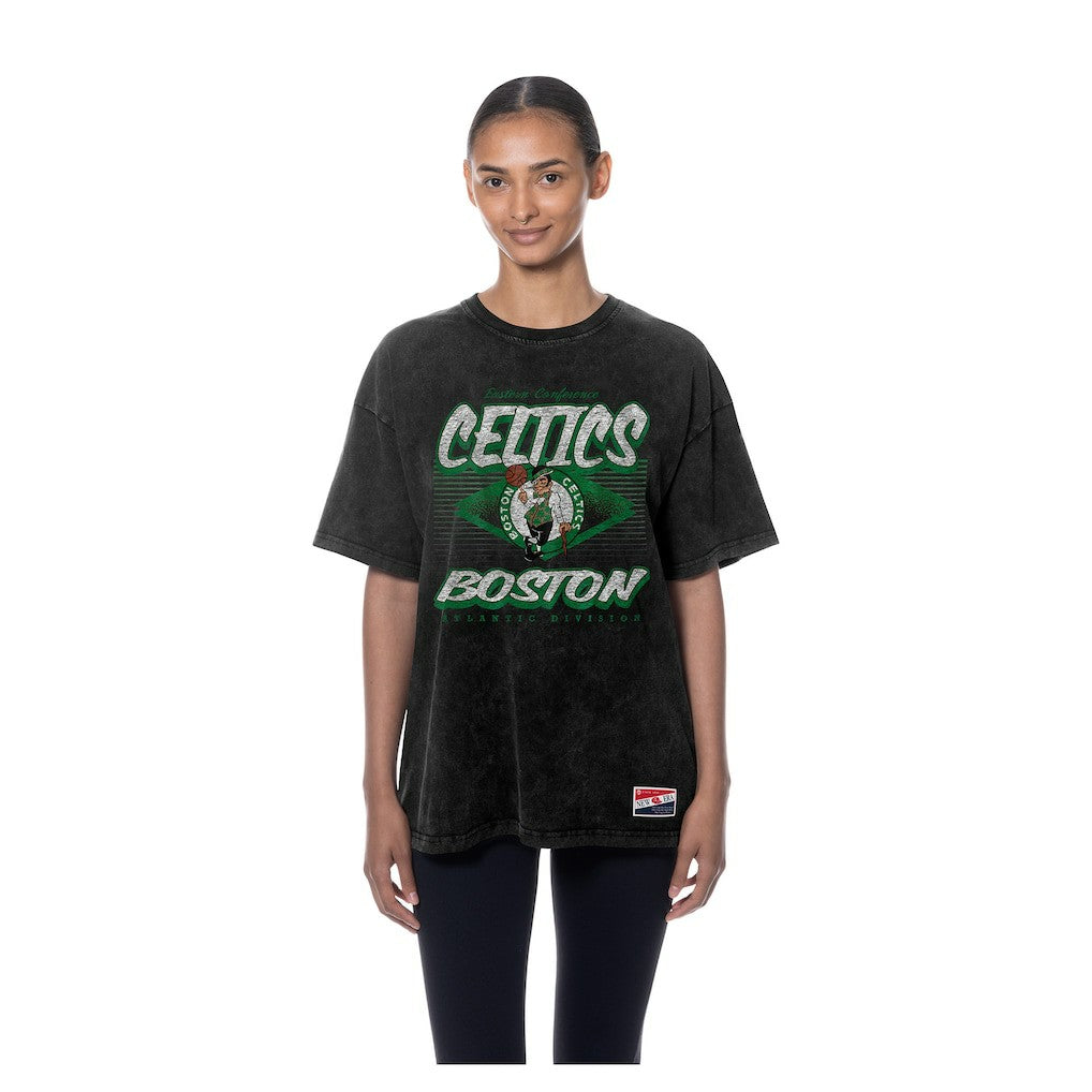 Black Boston Celtics Women's Throwback Mineral Wash Oversized T-Shirt | NBA