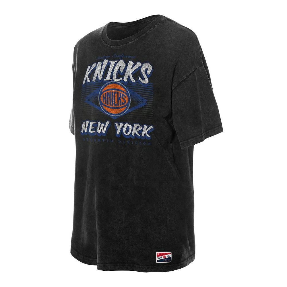 Black New York Knicks Women's Throwback Mineral Wash Oversized T-Shirt | NBA